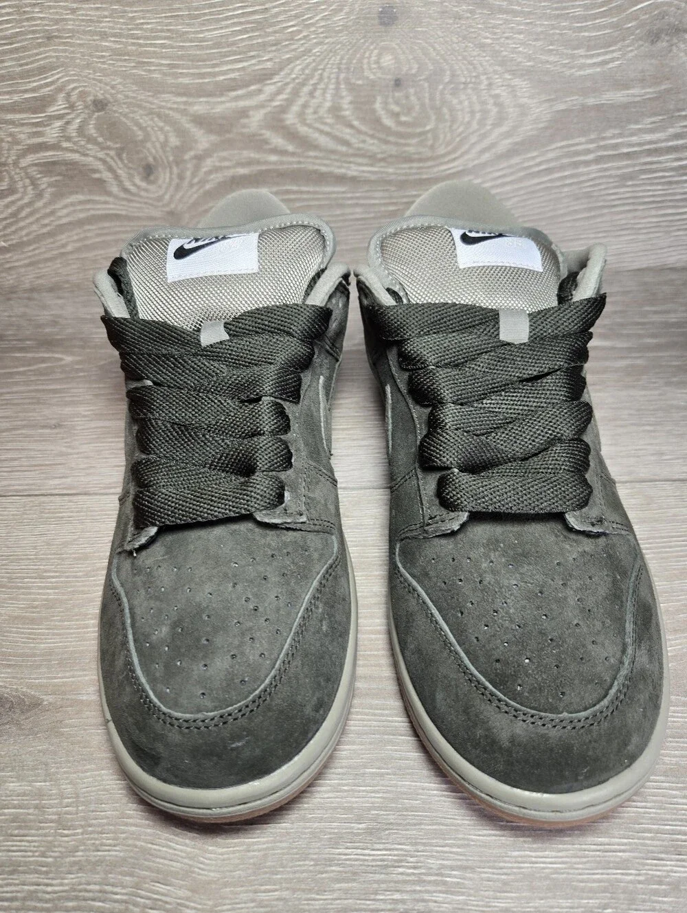 Nike SB Dunk Low Pro B Sequoia/ Light Army HJ0367-301 Men’s 8 / Women's 9.5 New